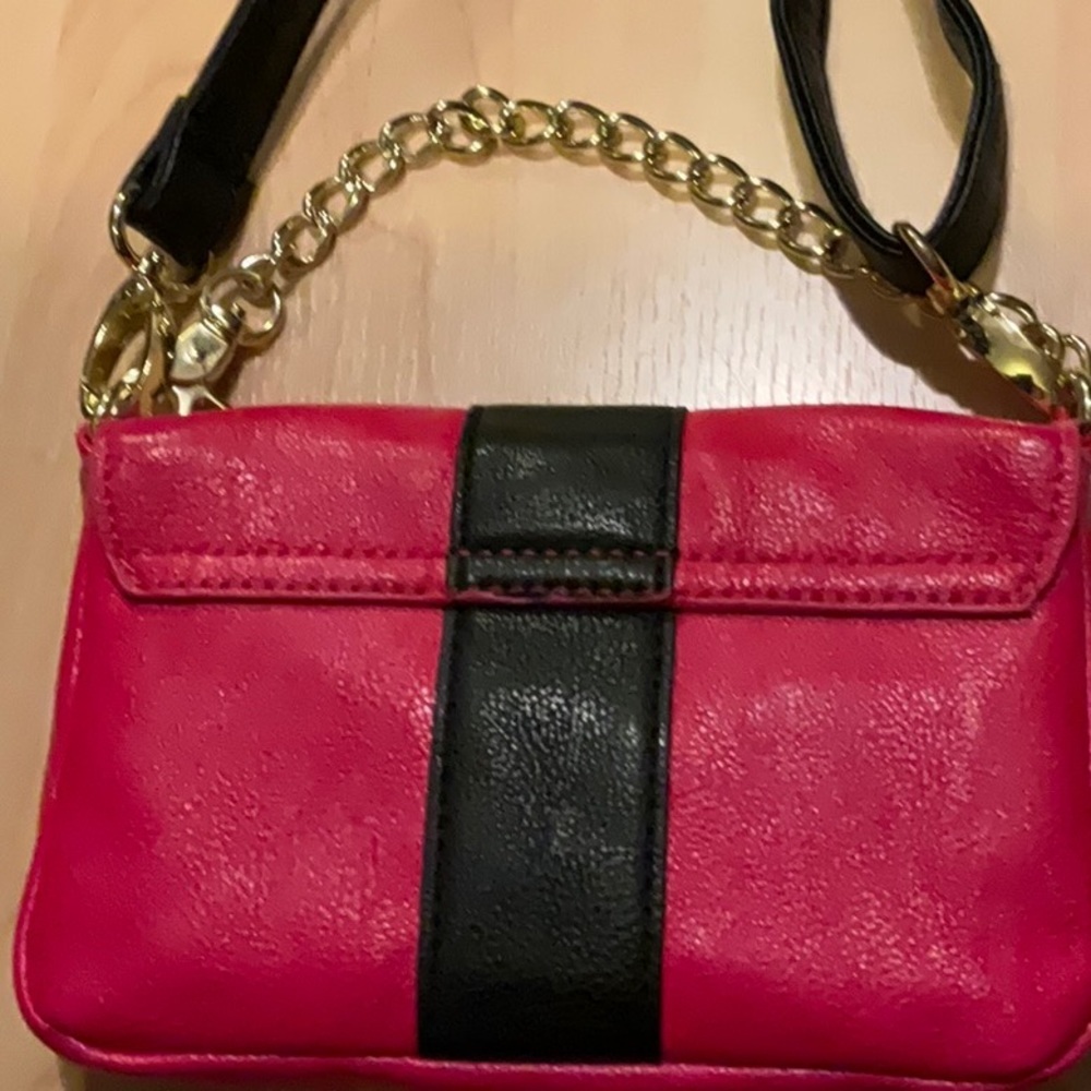 Betsey‎ Johnson Pink Purse - Picture 6 of 8
